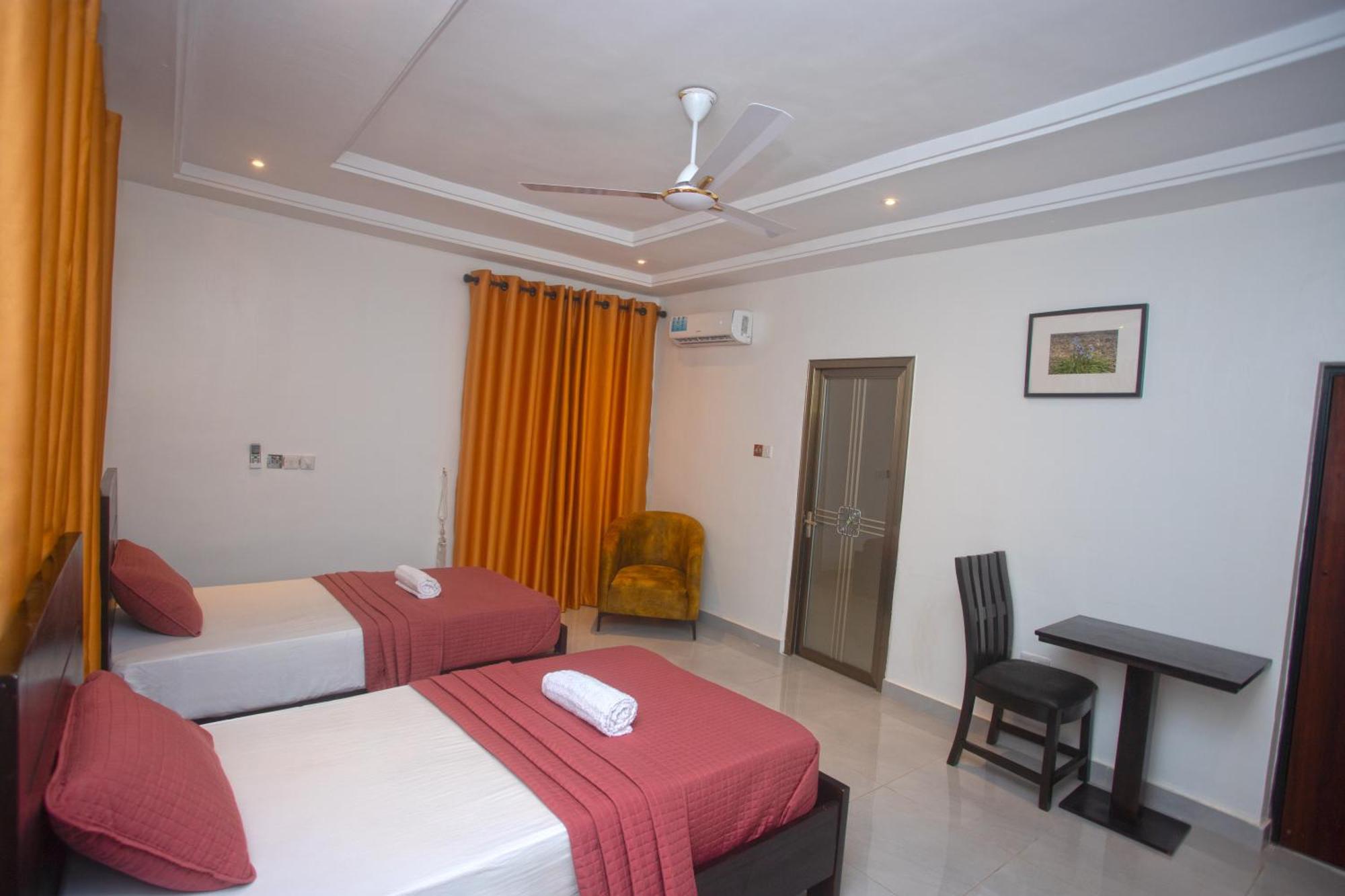 Labev Hotel Κούμασι Εξωτερικό φωτογραφία