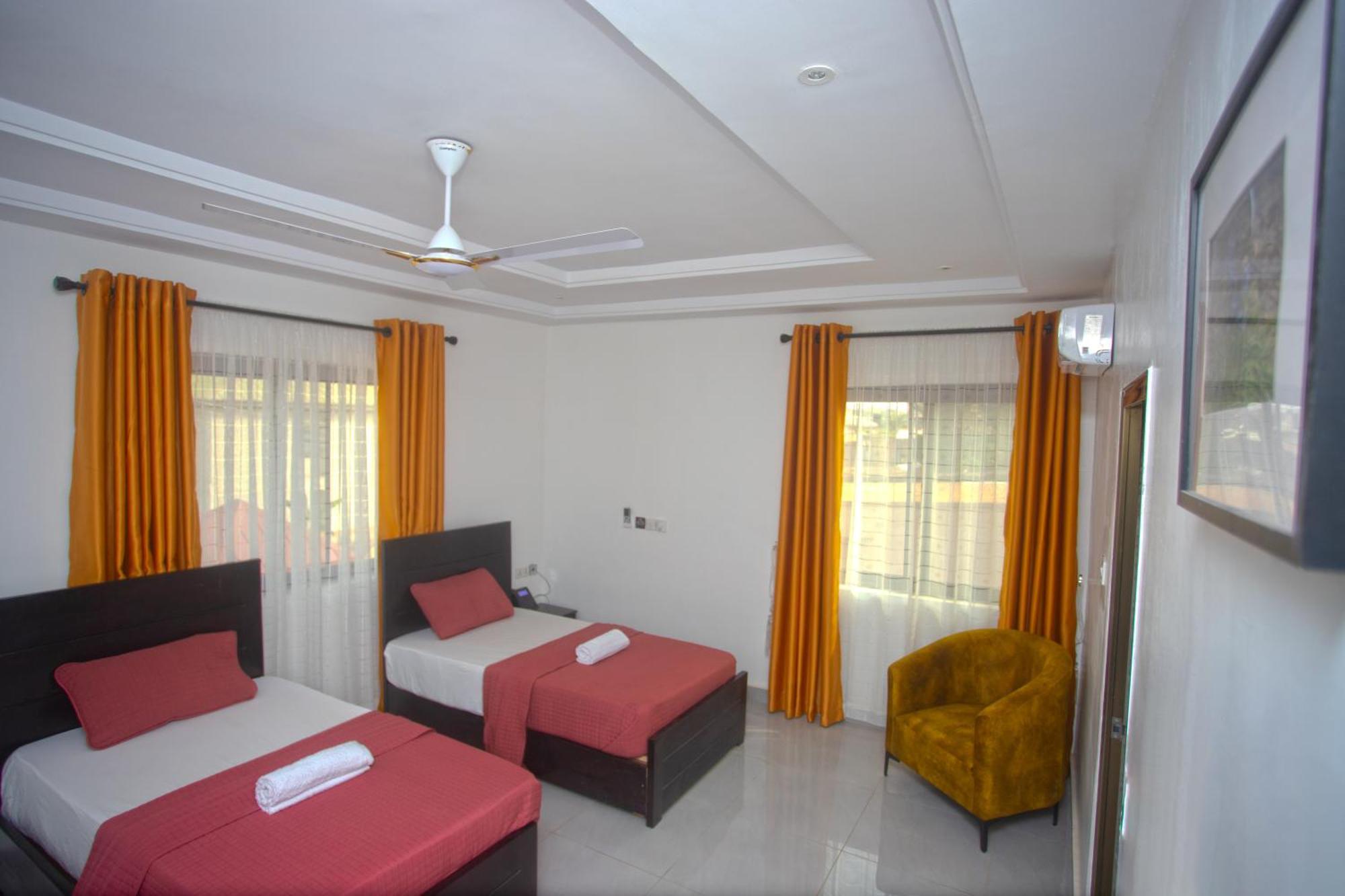 Labev Hotel Κούμασι Εξωτερικό φωτογραφία