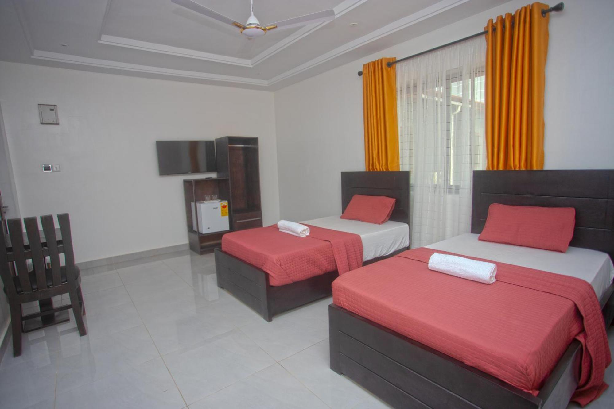 Labev Hotel Κούμασι Εξωτερικό φωτογραφία