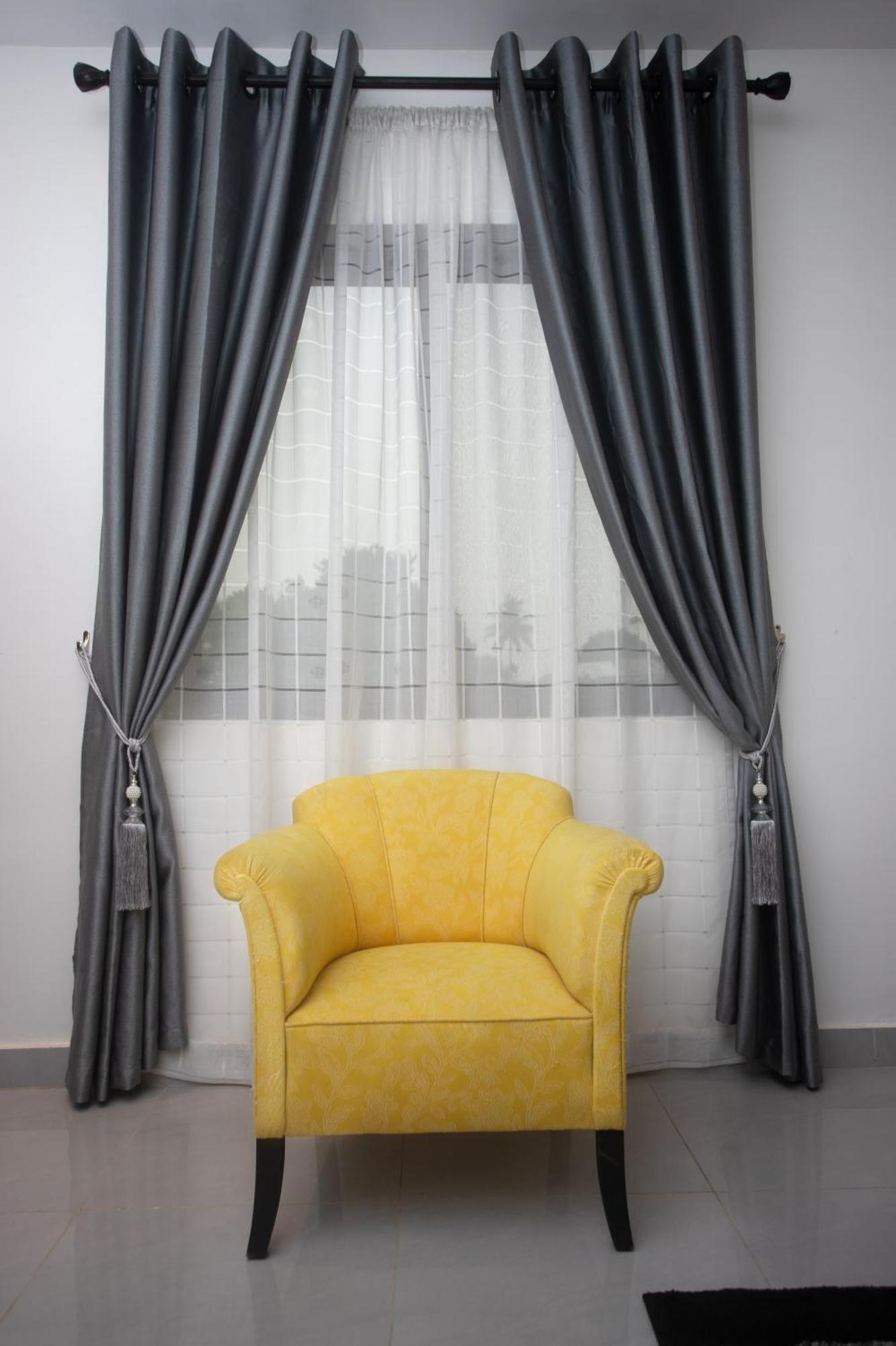 Labev Hotel Κούμασι Εξωτερικό φωτογραφία