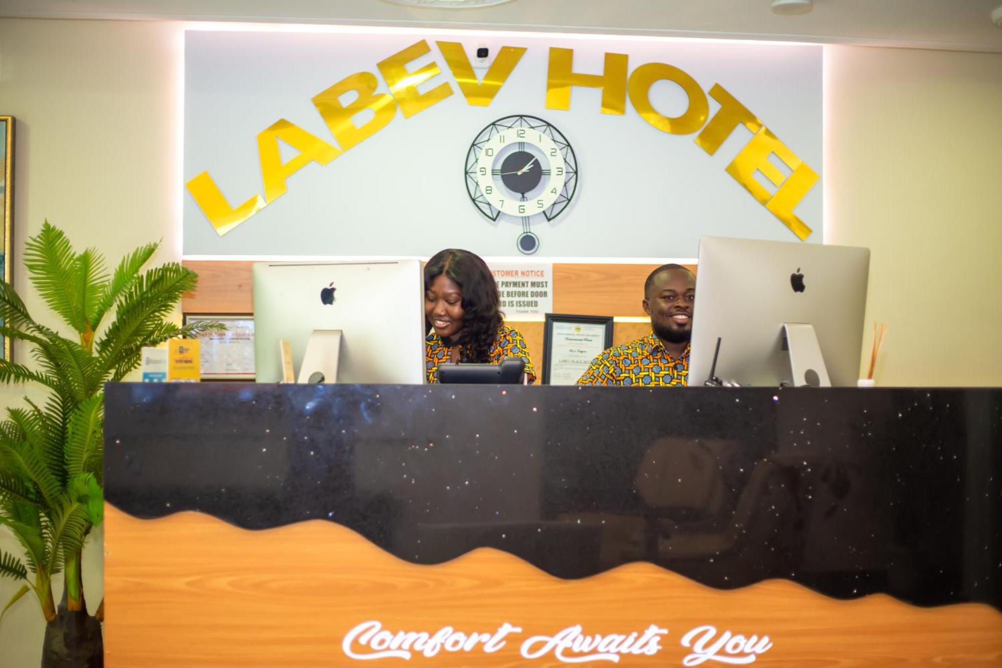 Labev Hotel Κούμασι Εξωτερικό φωτογραφία