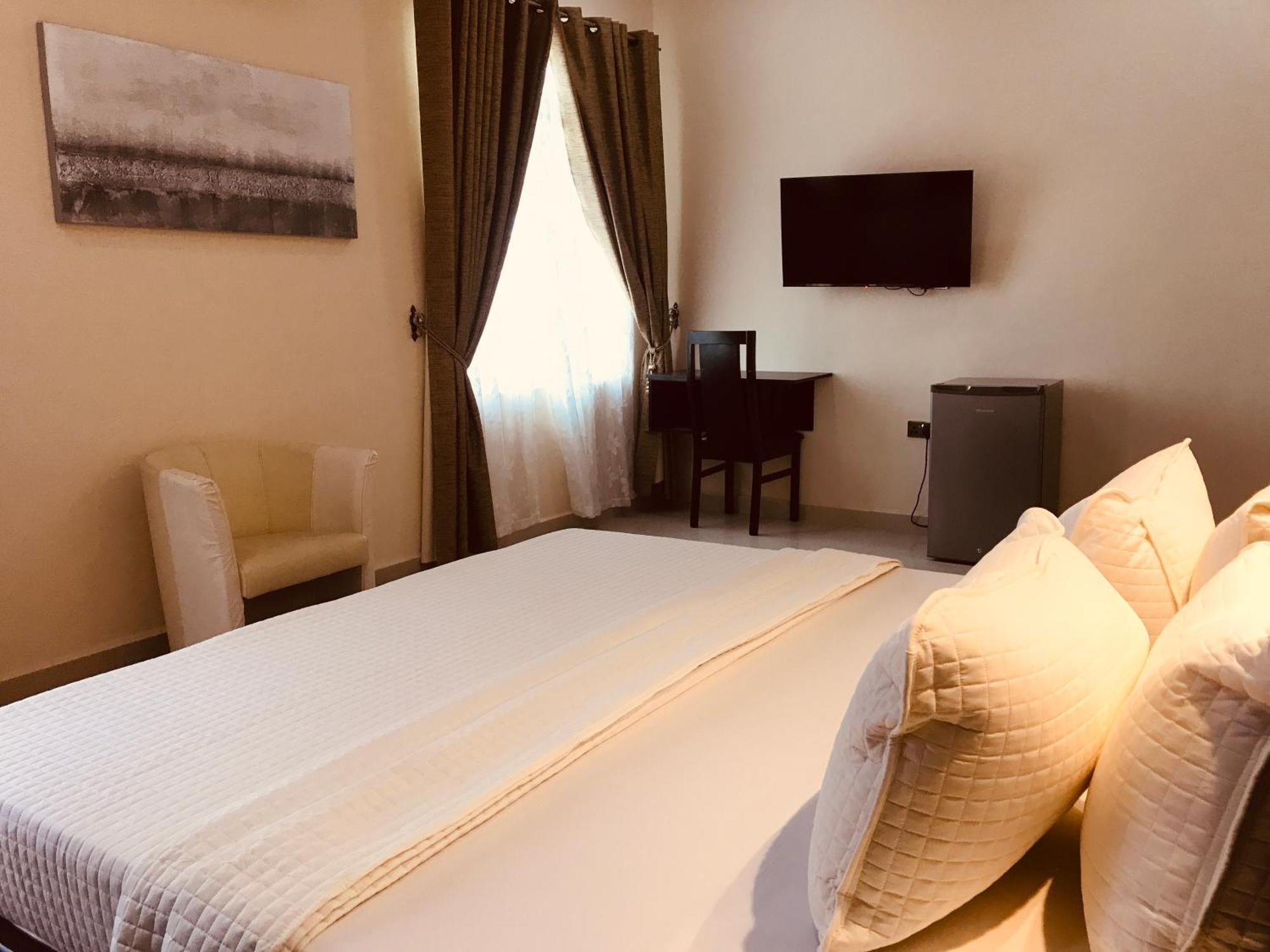 Labev Hotel Κούμασι Εξωτερικό φωτογραφία