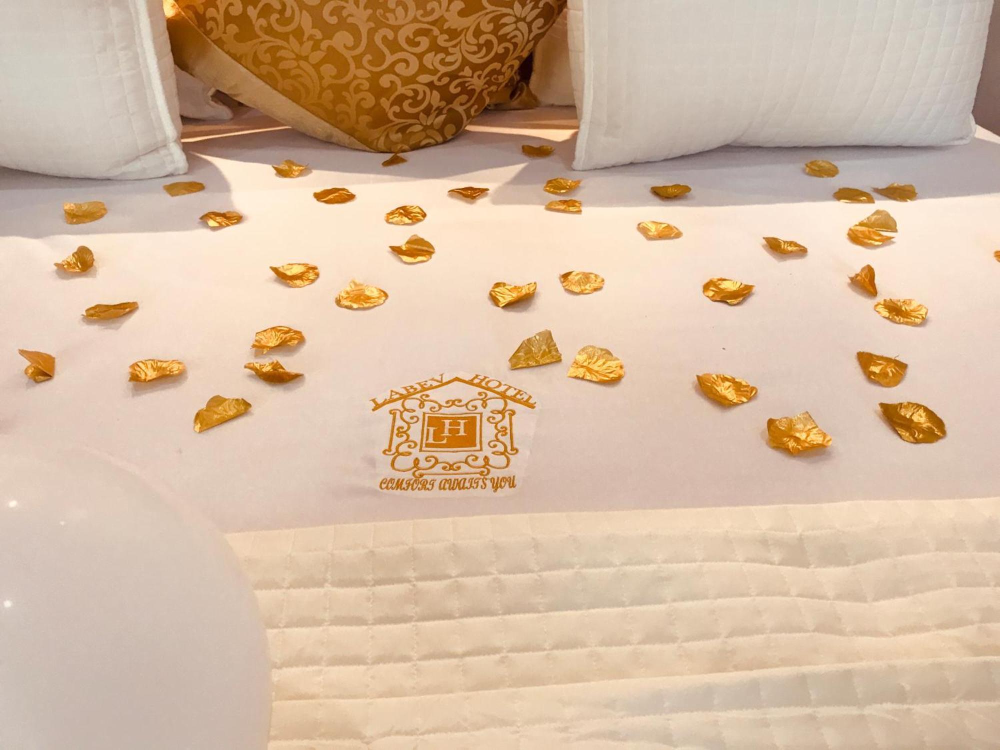 Labev Hotel Κούμασι Εξωτερικό φωτογραφία
